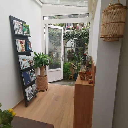 Scandinavian Design House On The Canal Appartement Amsterdam