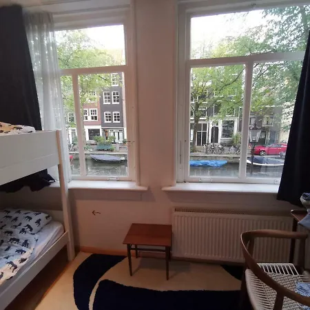 아파트 Scandinavian Design House On The Canal *